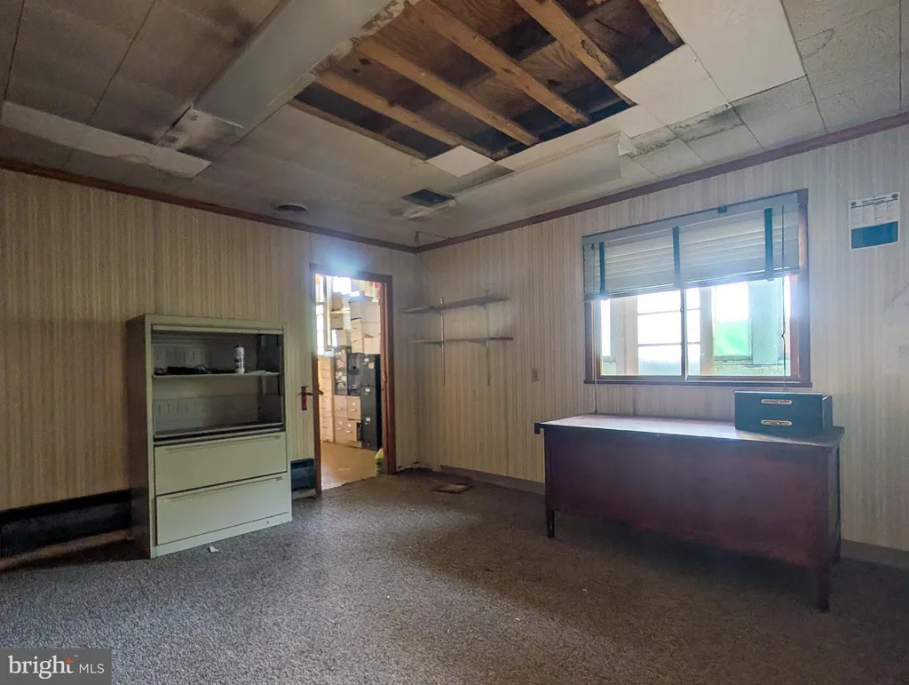Additional image 48 of 43 West 3rd Street, Everett, PA 15537