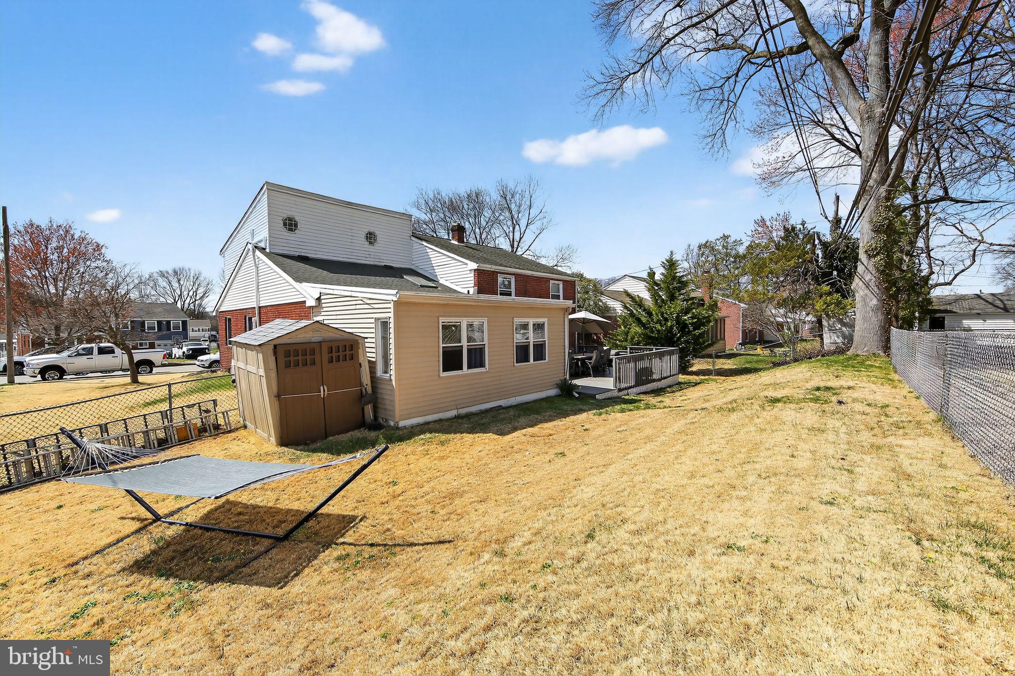 SPRINGFIELD - Residential