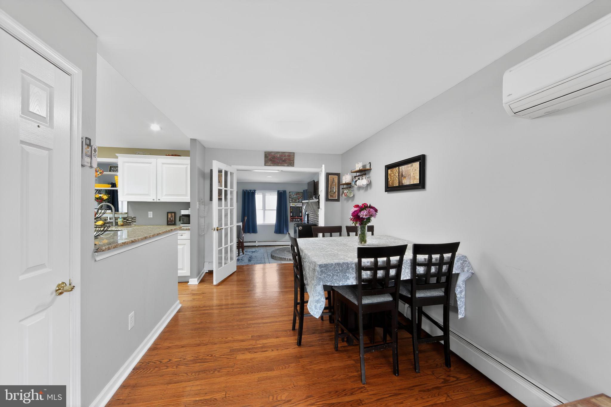 SPRINGFIELD - Residential