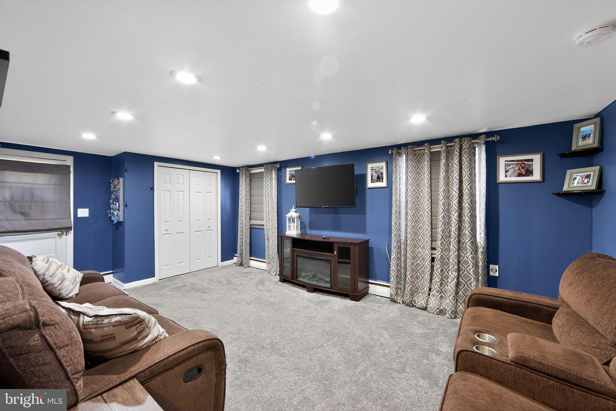 SPRINGFIELD - Residential