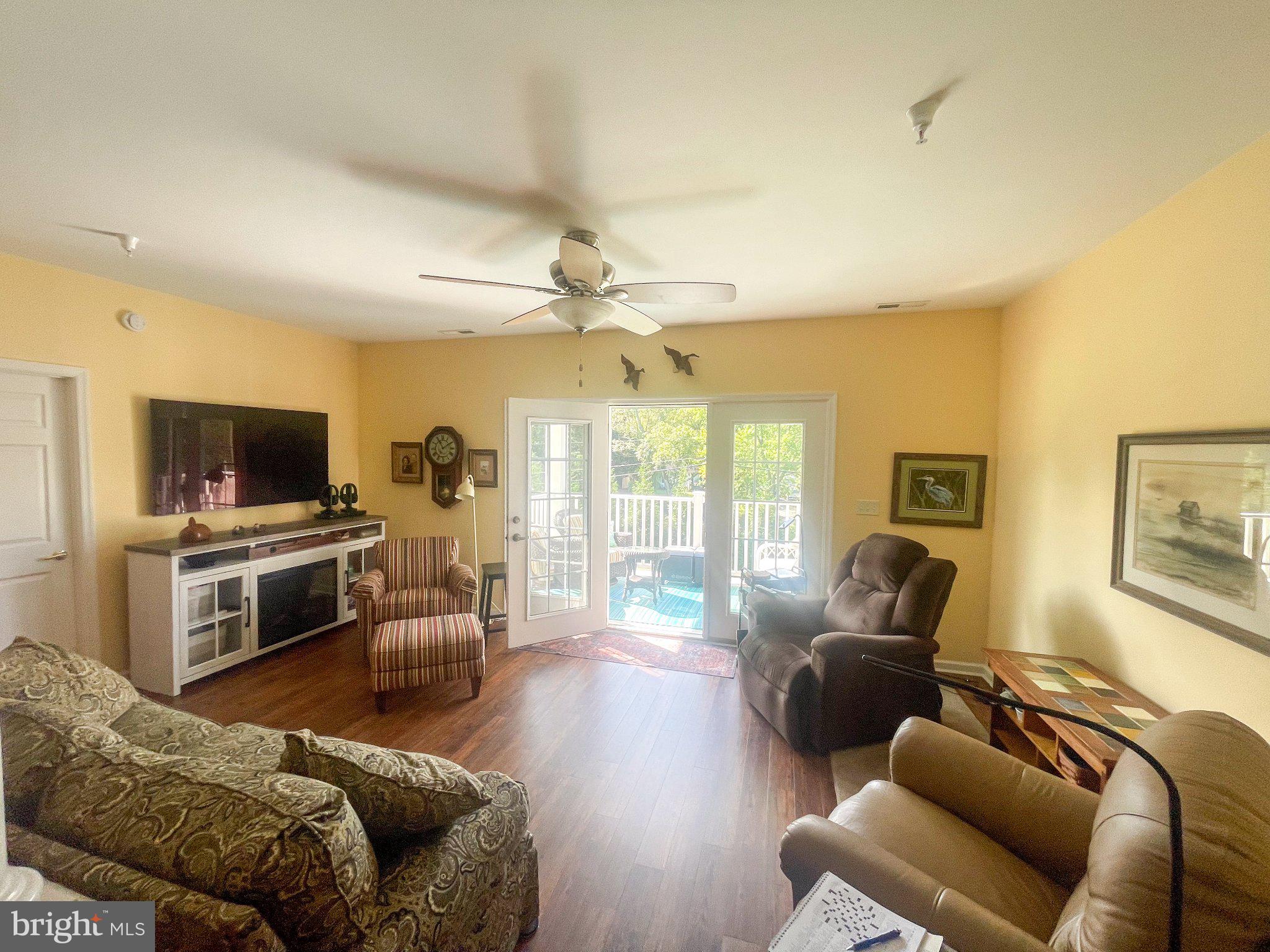 1112 S SCHUMAKER DRIVE 205