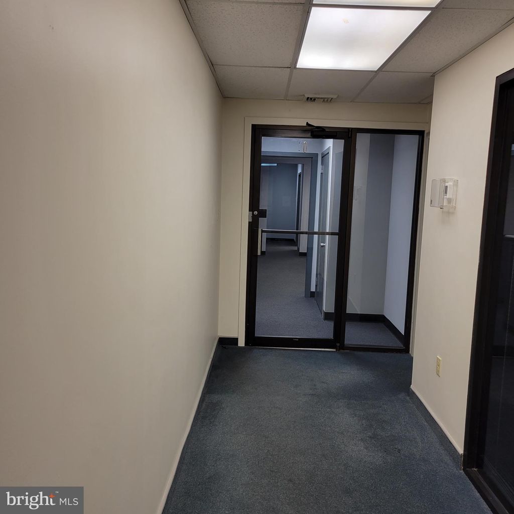 Photo of 1899 Lititz Pike #10, LANCASTER, PA 17601 (MLS # PALA2063120)