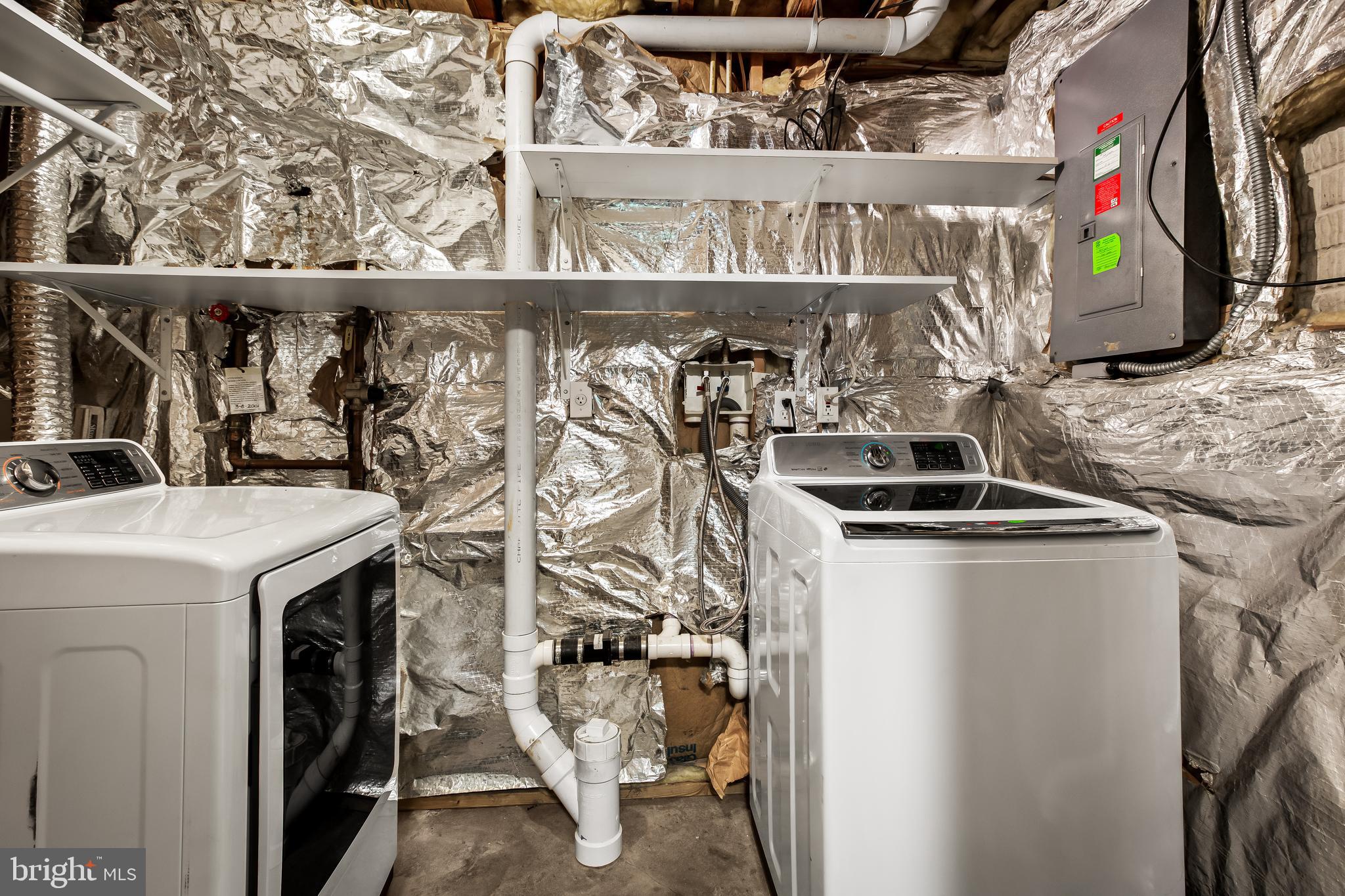 NEW HAVEN WOODS - Residential