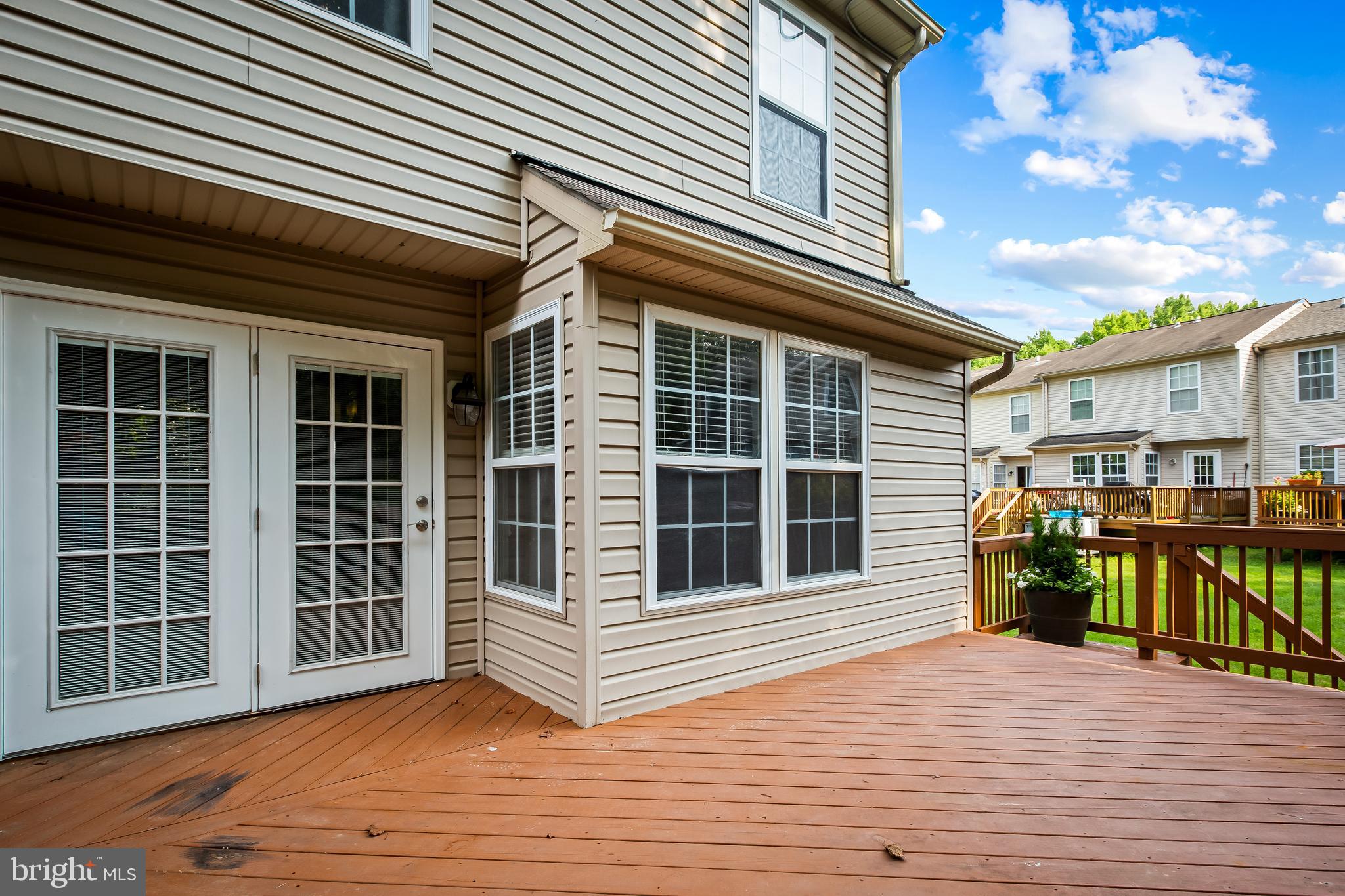 NEW HAVEN WOODS - Residential