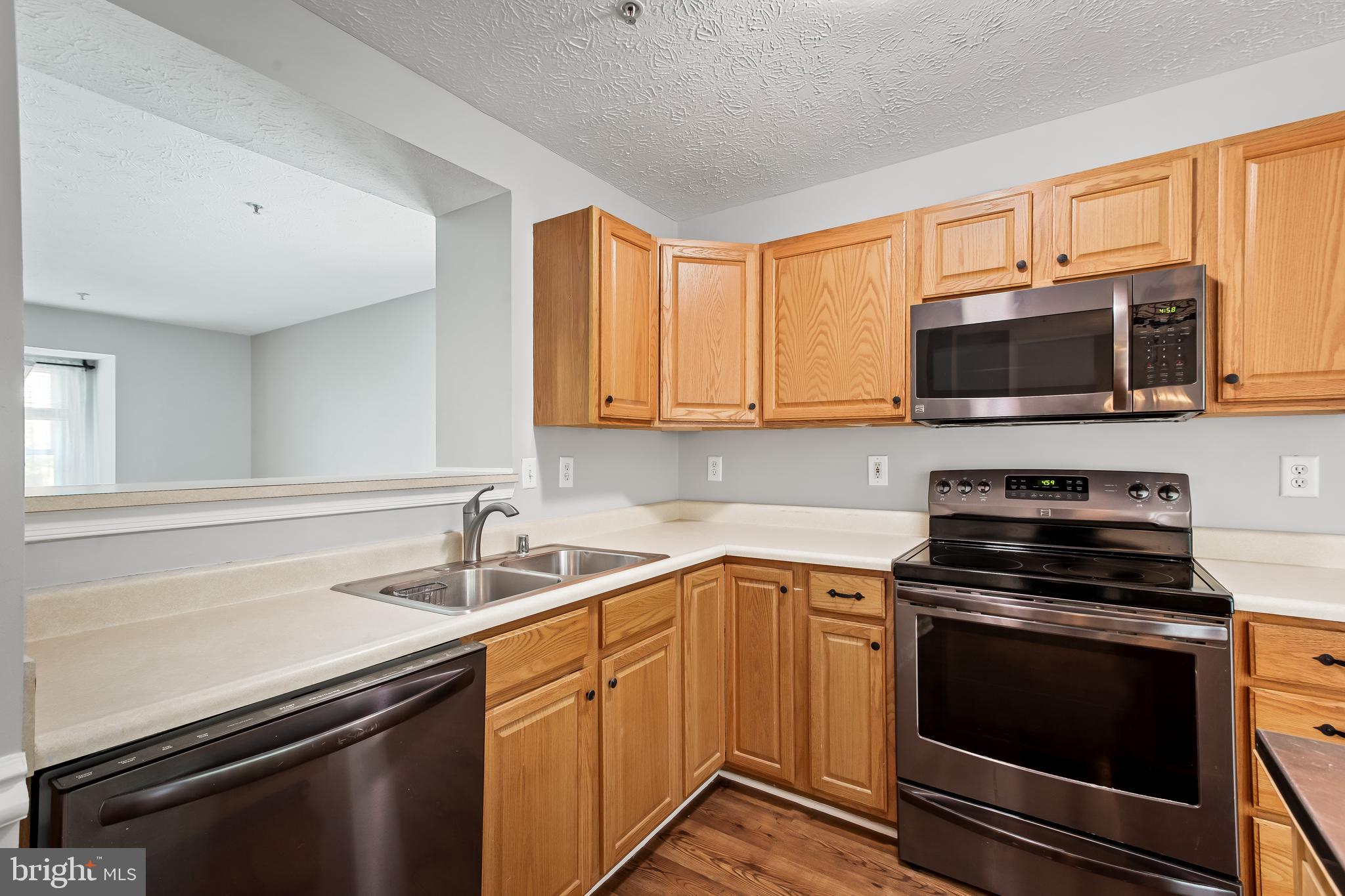 NEW HAVEN WOODS - Residential