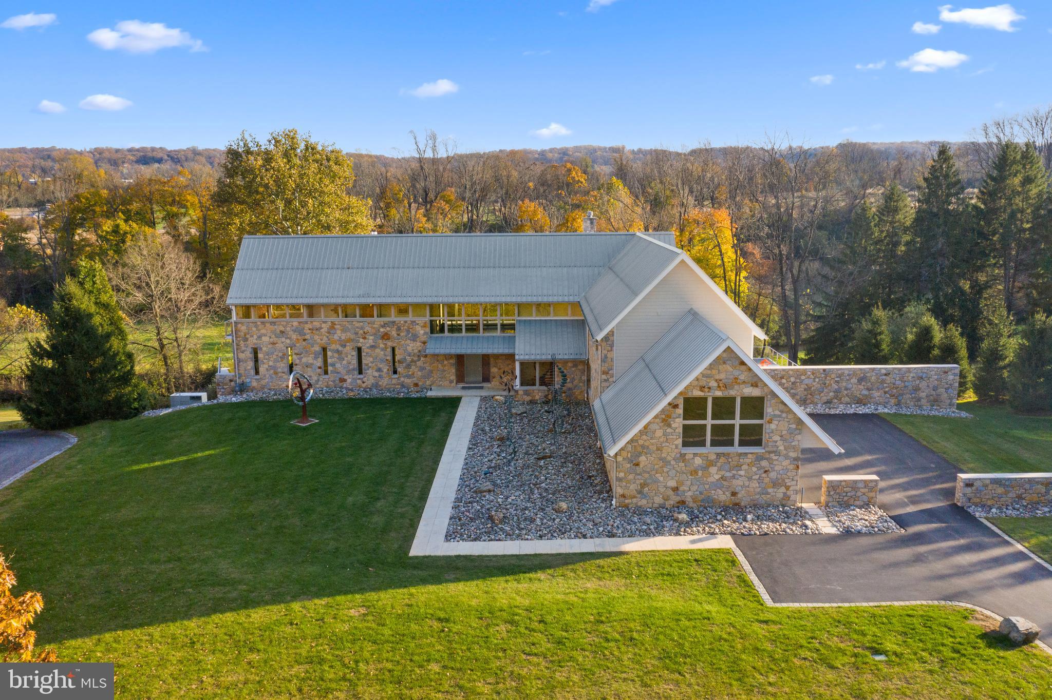 HIGHGROVE - Residential