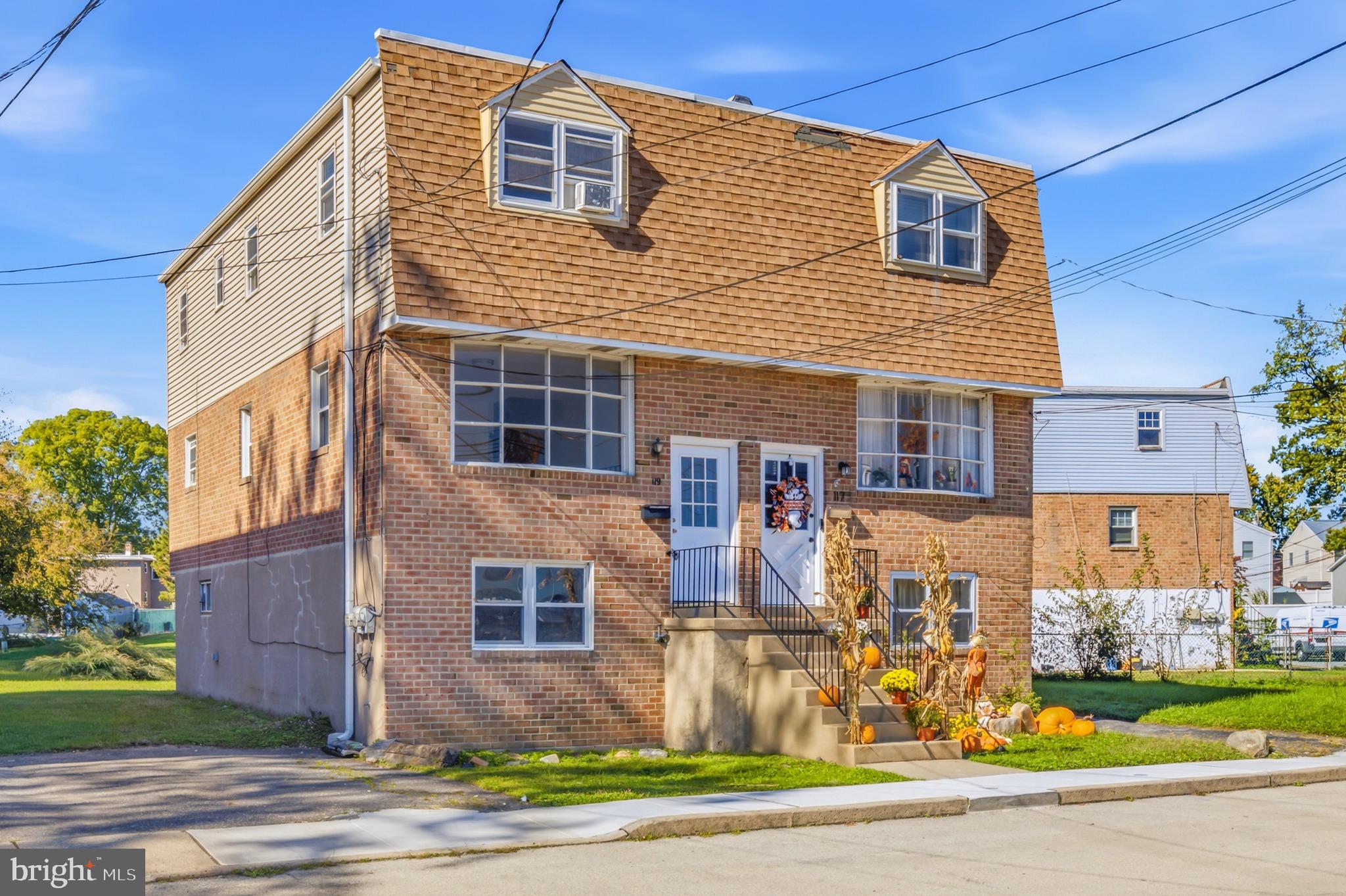 119 EAST LANE