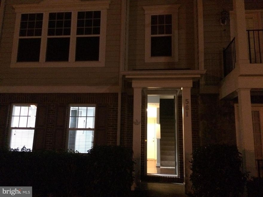 Spacious townhouse in the heart of Herndon w/entry porch & main level deck and porch. Stainless steel appliances, granite countertops in kitchen & master bath, cabinets in kitchen . Hardwood floors on main level. Ceramic tile in foyer & baths. Ncarpet on bedroom level. Close to historic downtown and W&OD running path. Great commute location with new Metro stop in 2019.