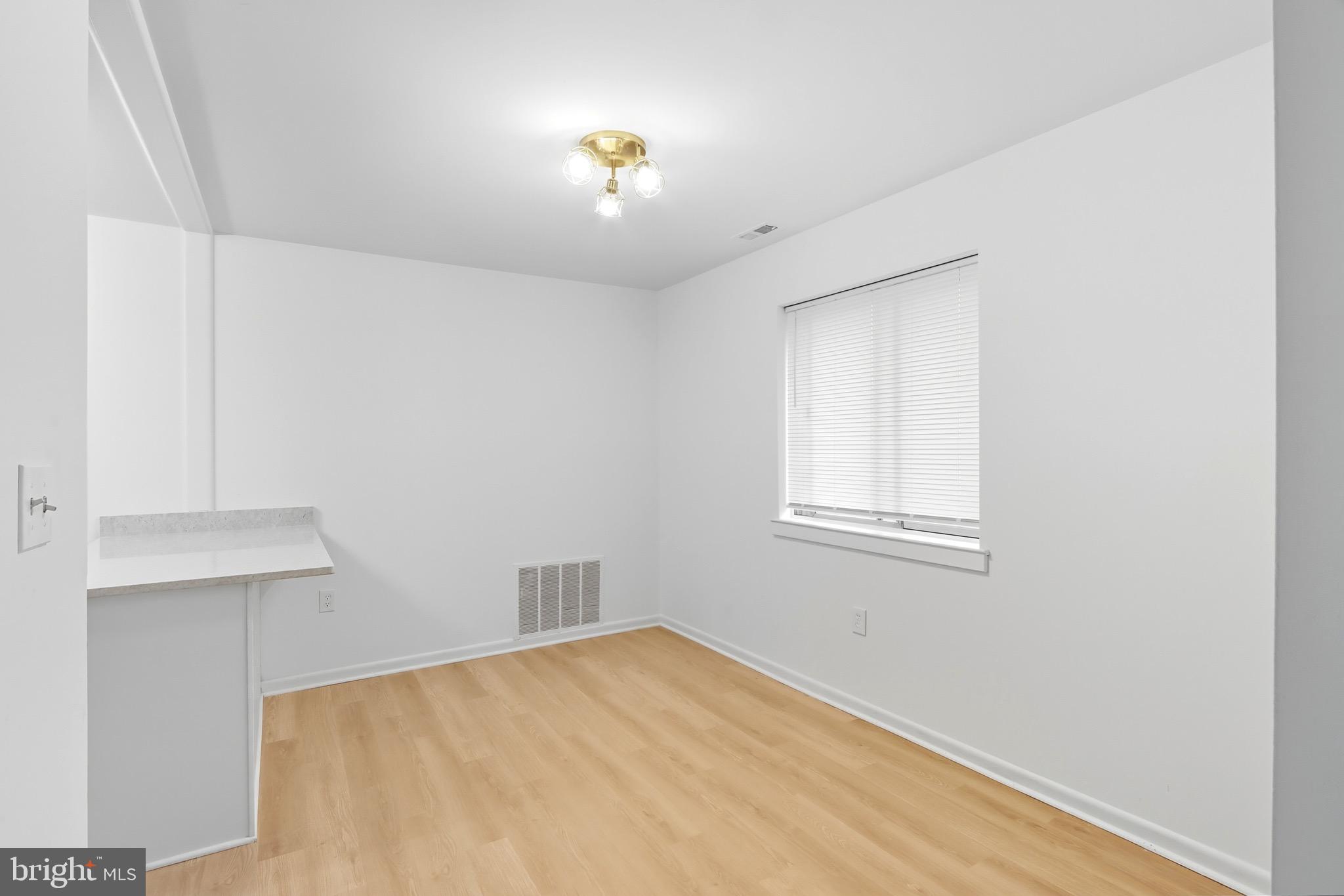 BRYANT GARDENS - Residential Lease