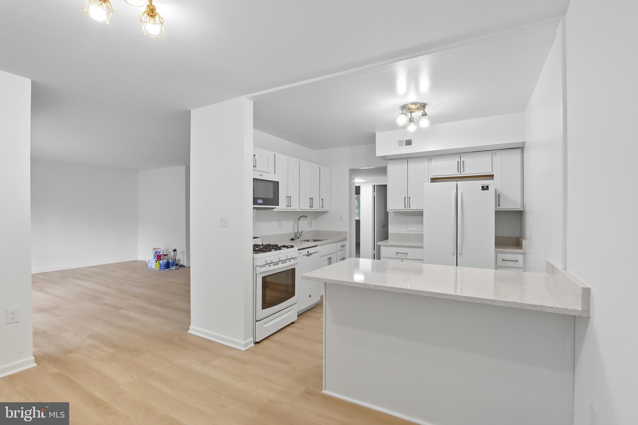 BRYANT GARDENS - Residential Lease