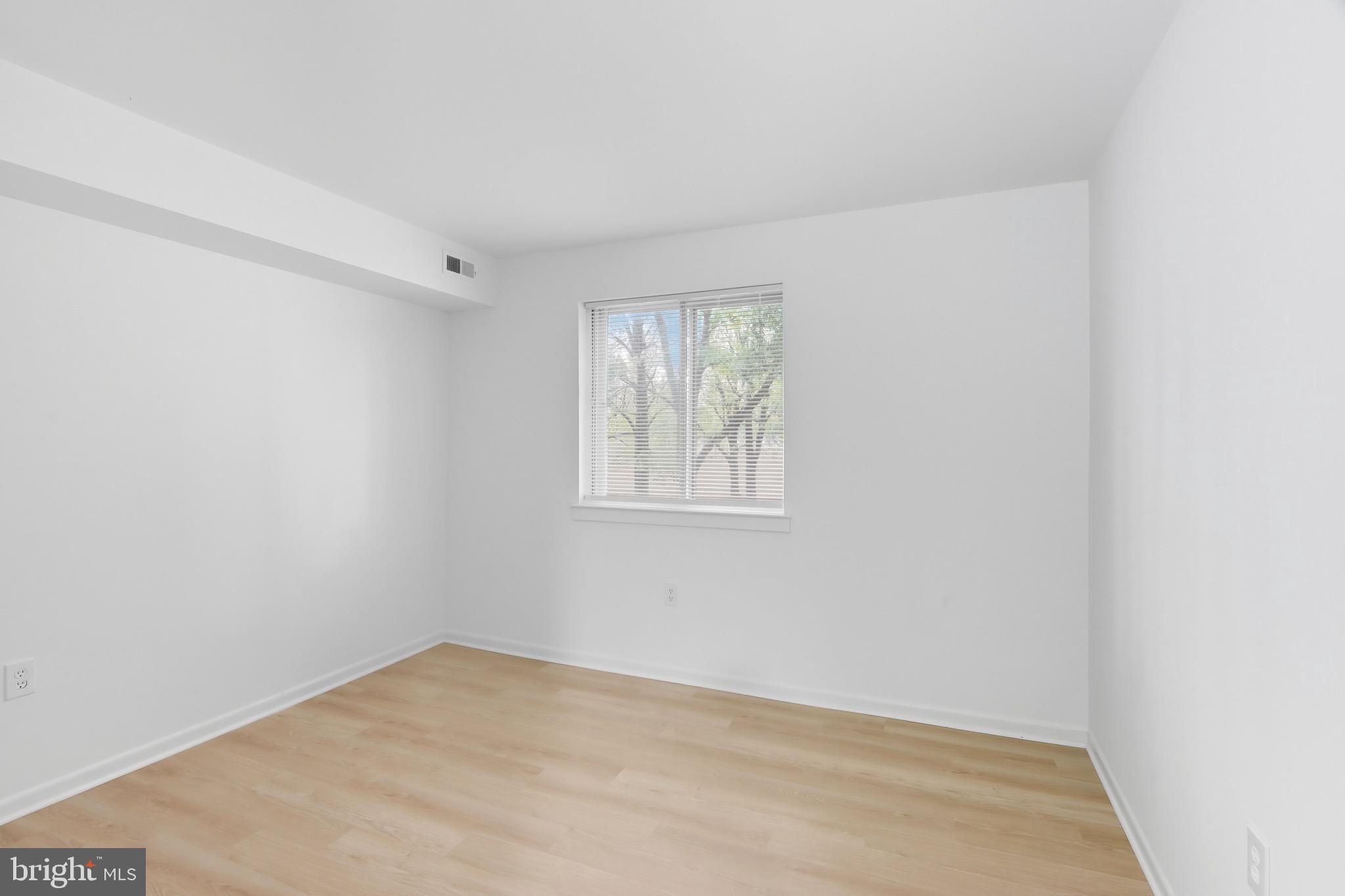 BRYANT GARDENS - Residential Lease