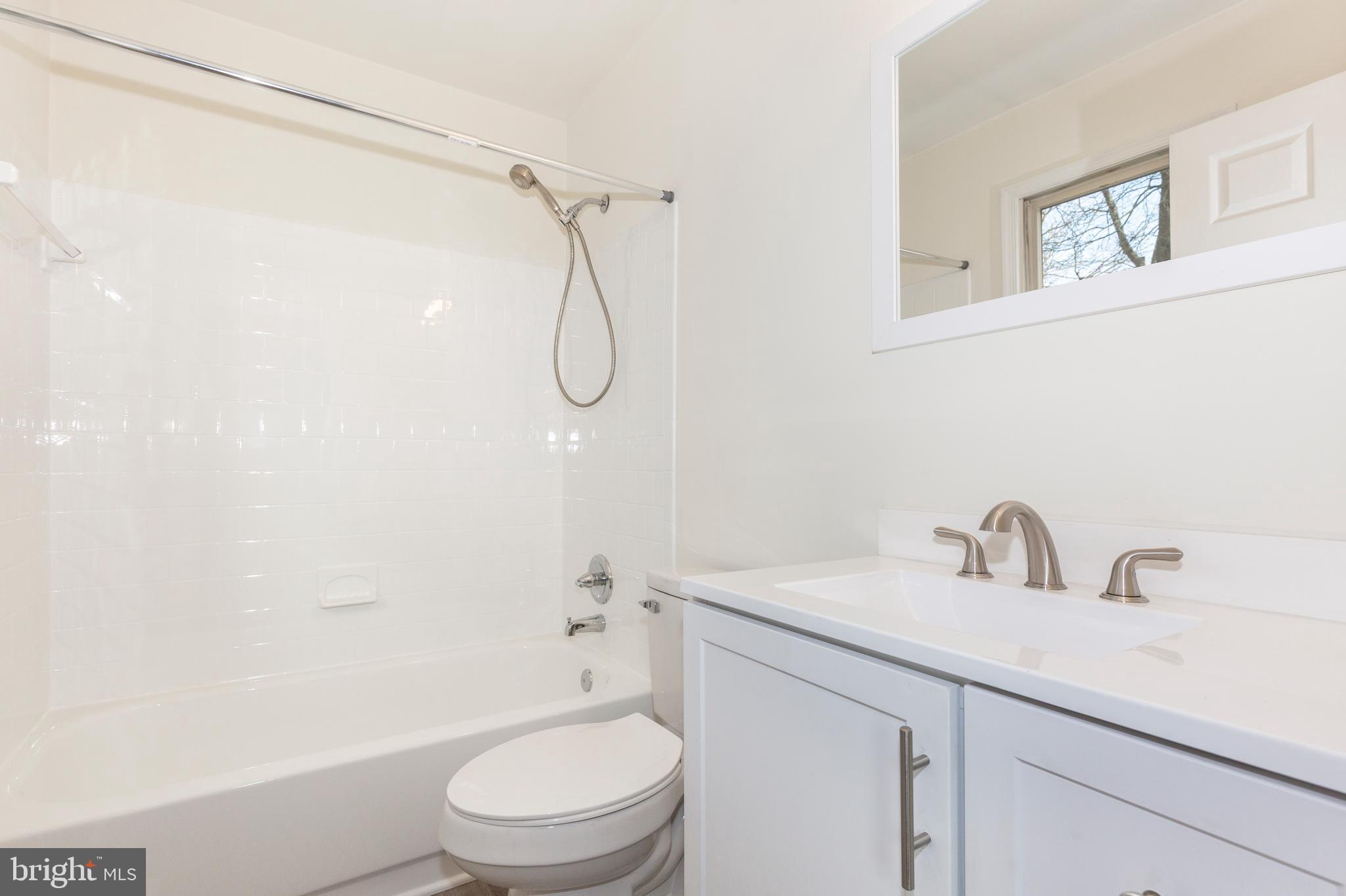 WINFIELD - Residential