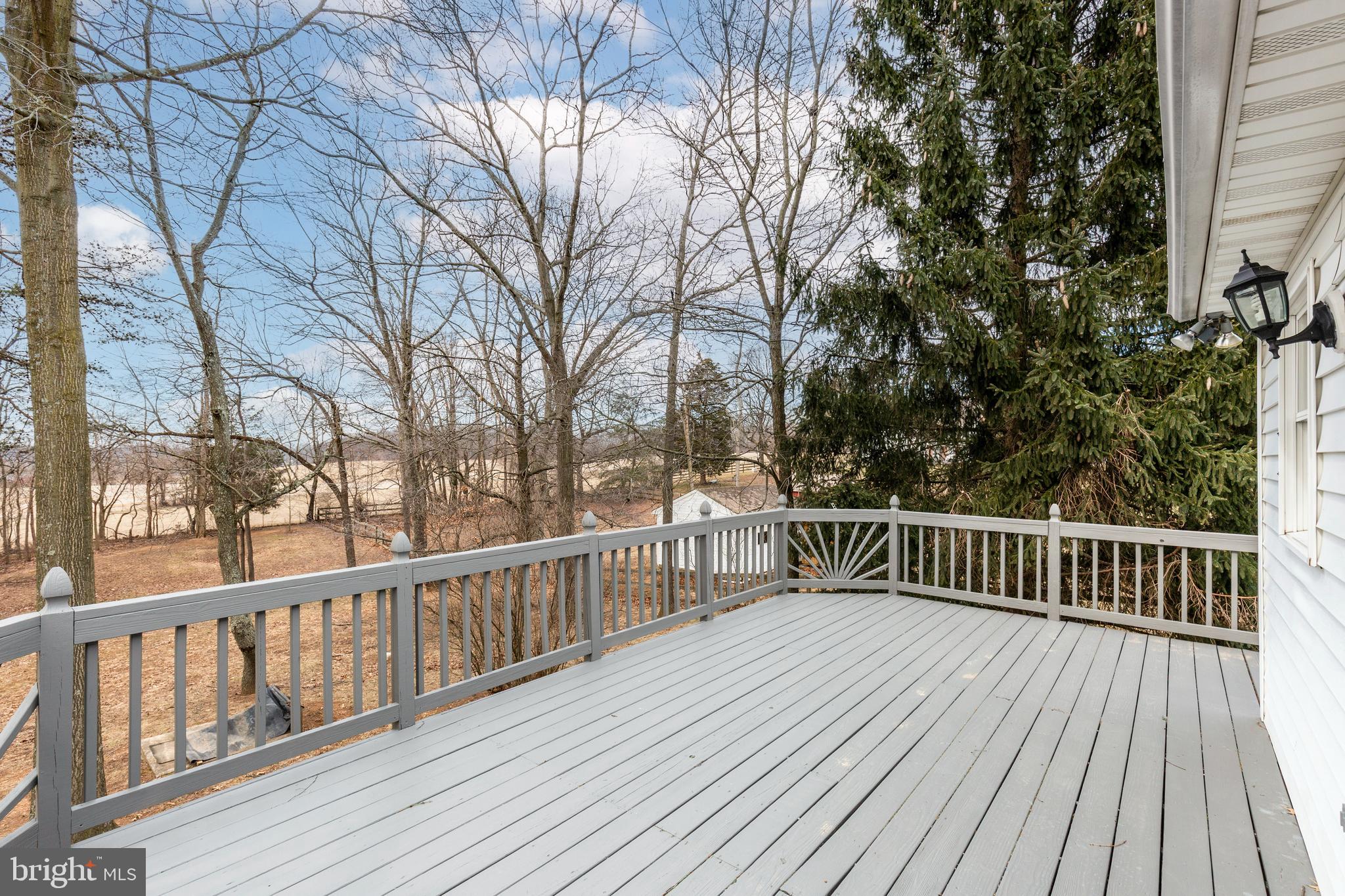 WINFIELD - Residential