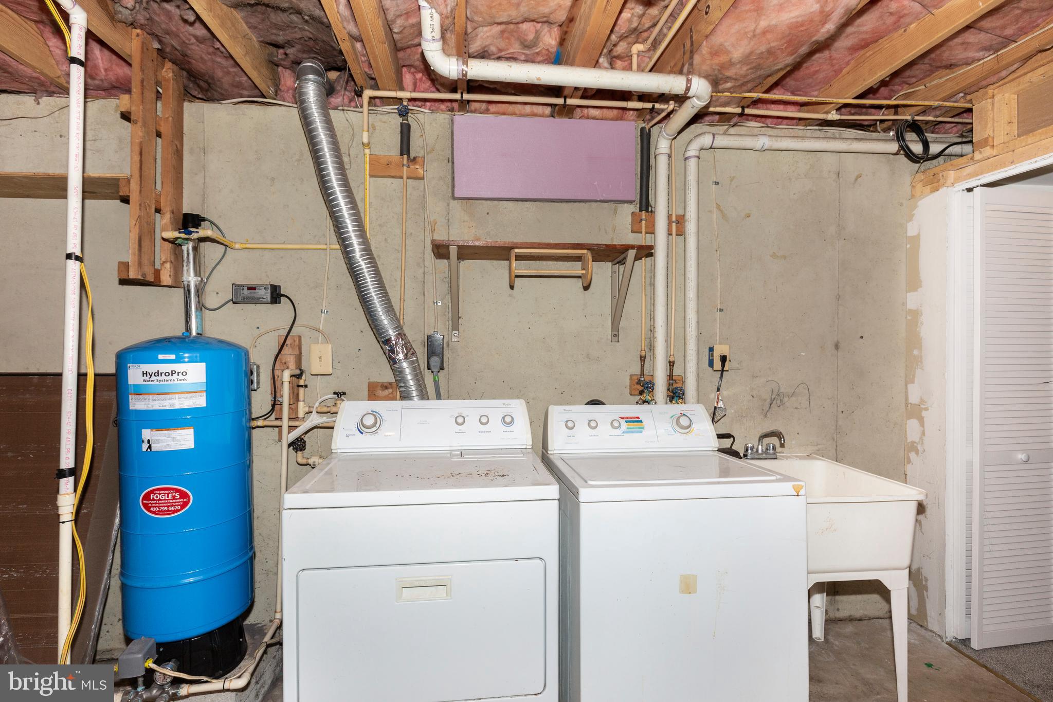 WINFIELD - Residential