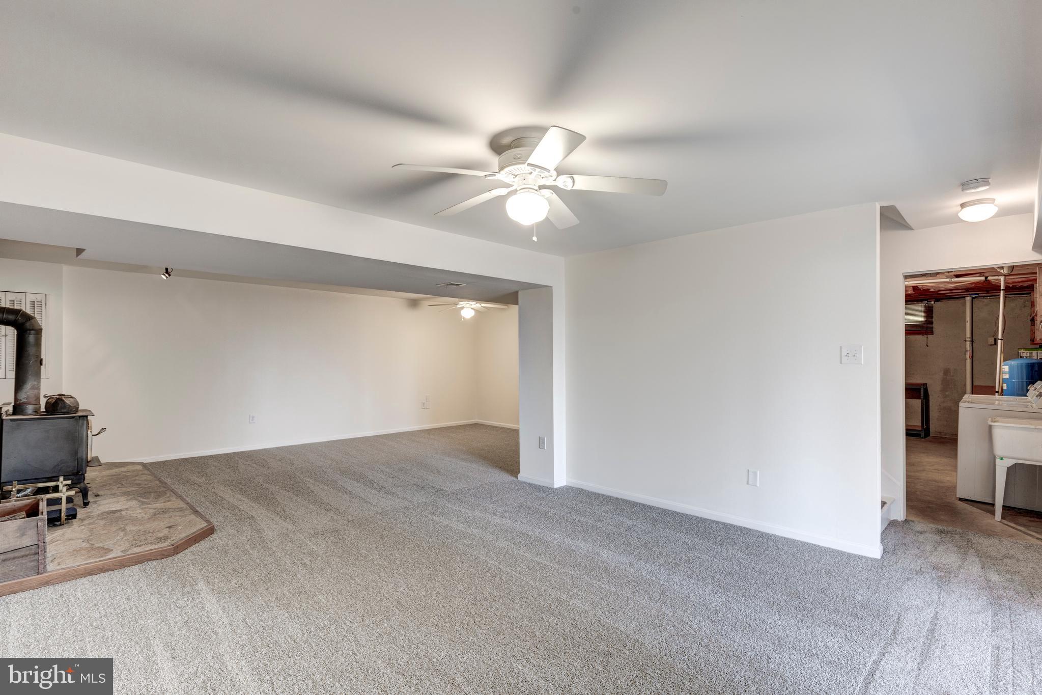 WINFIELD - Residential