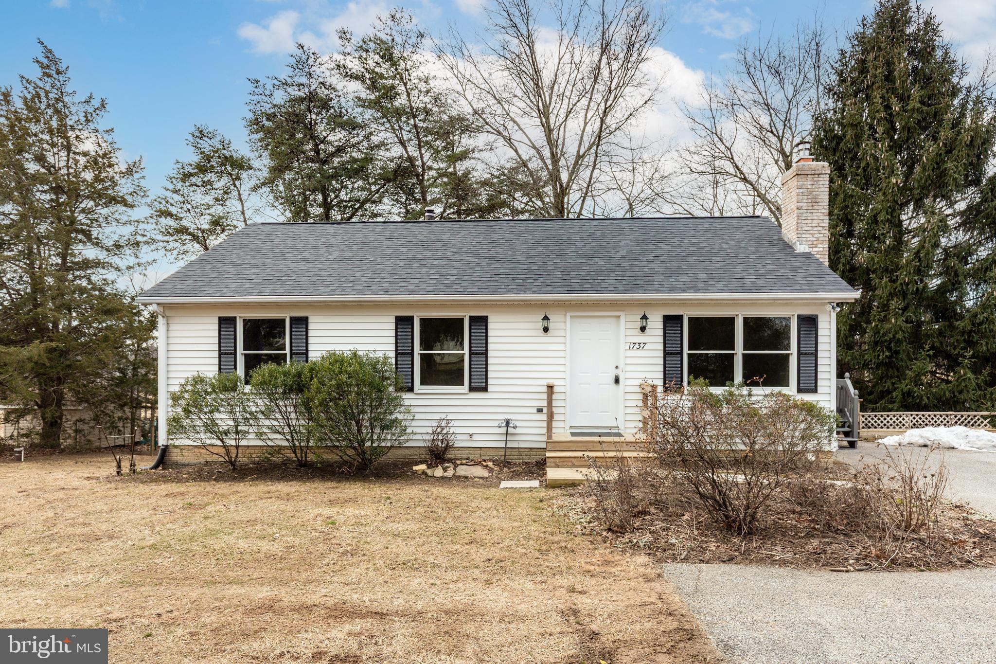 WINFIELD - Residential