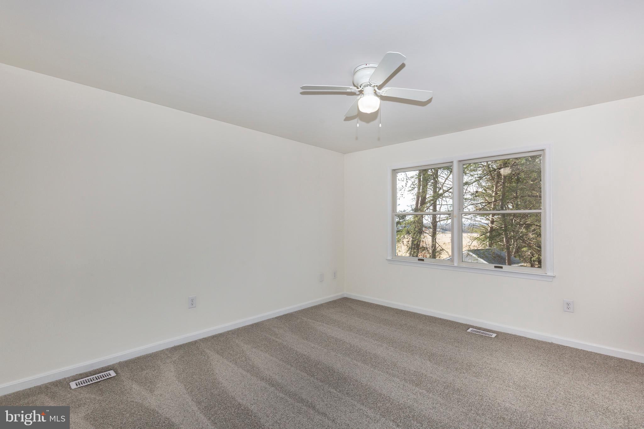 WINFIELD - Residential