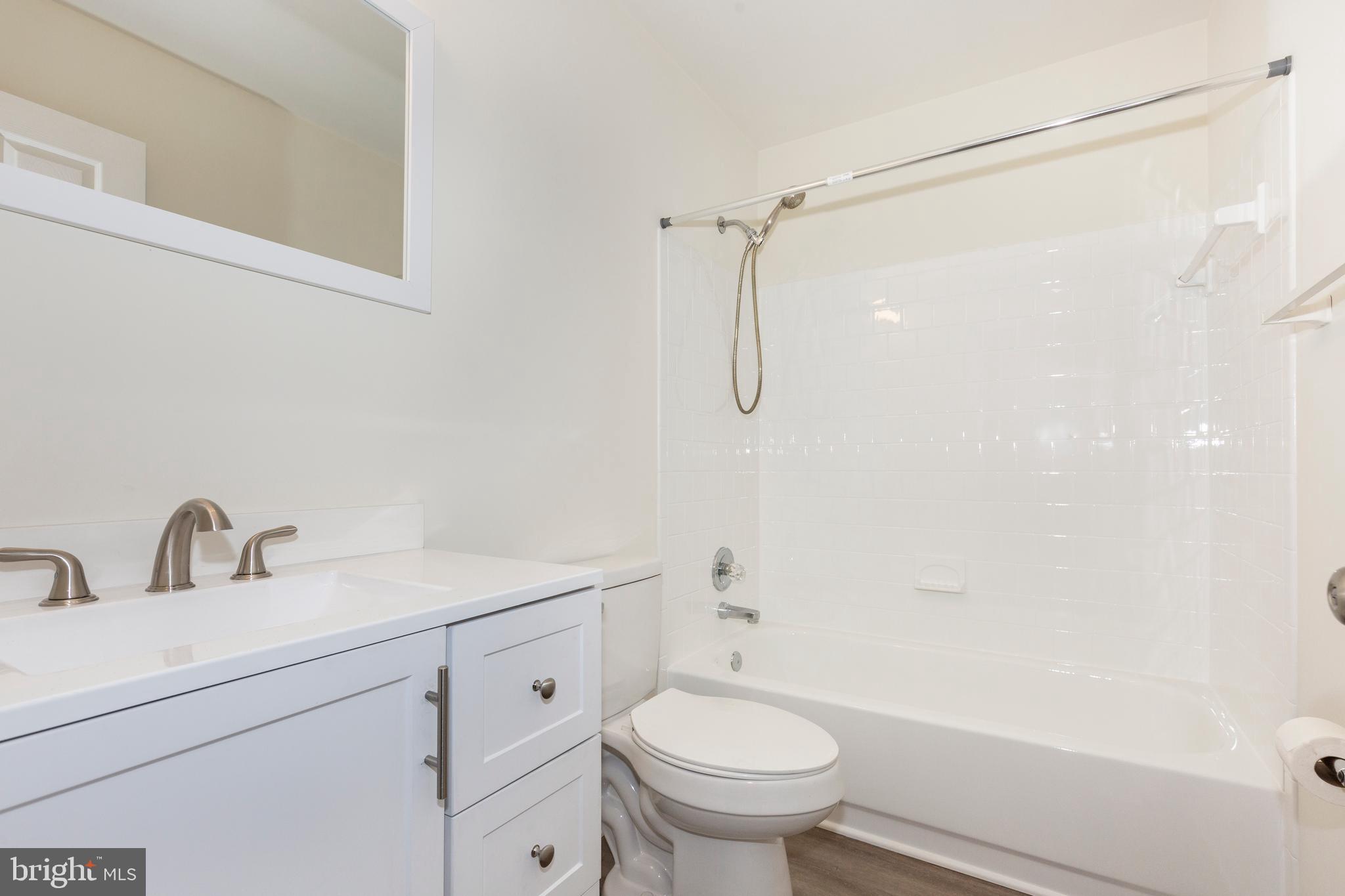 WINFIELD - Residential