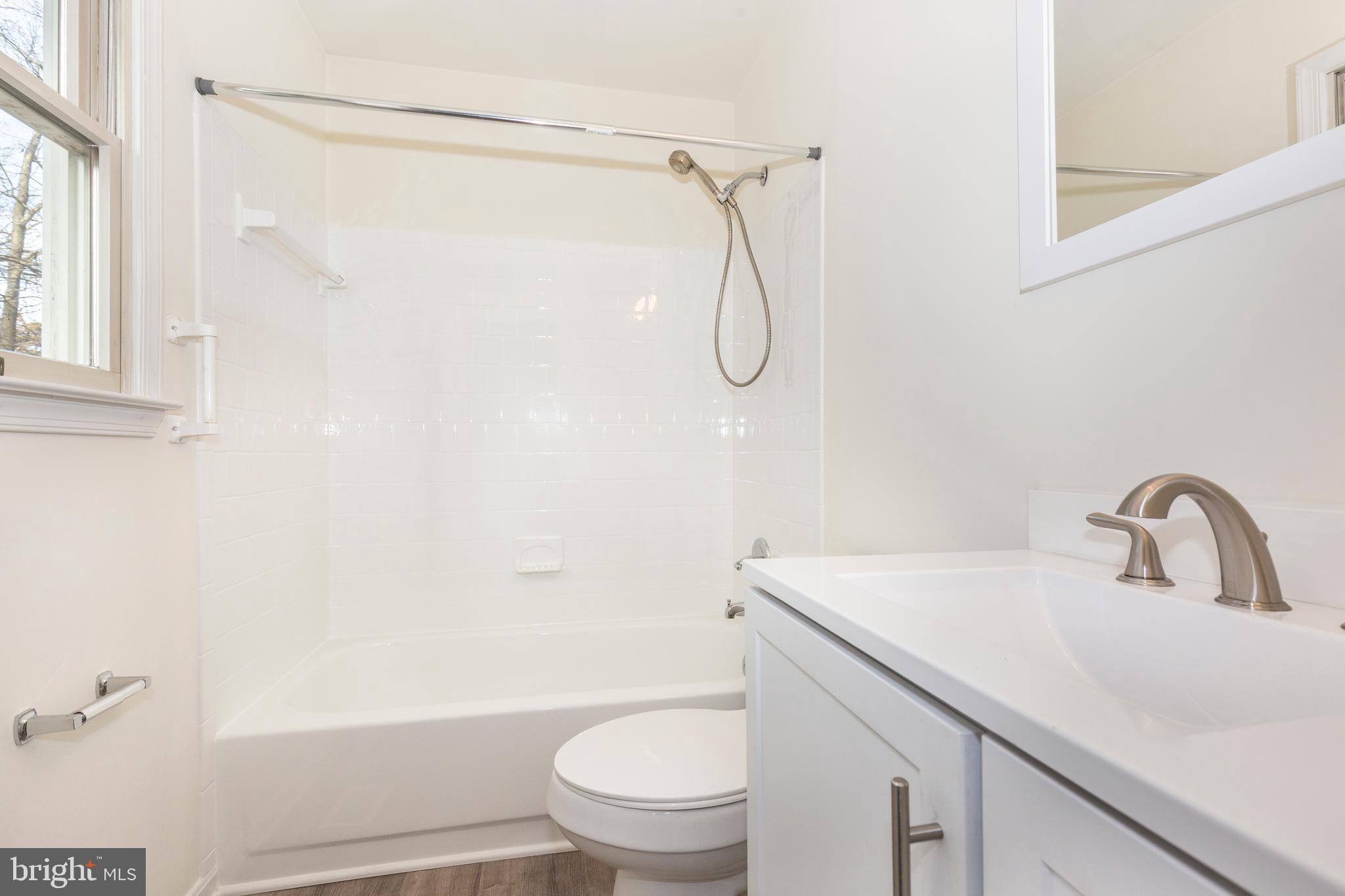 WINFIELD - Residential