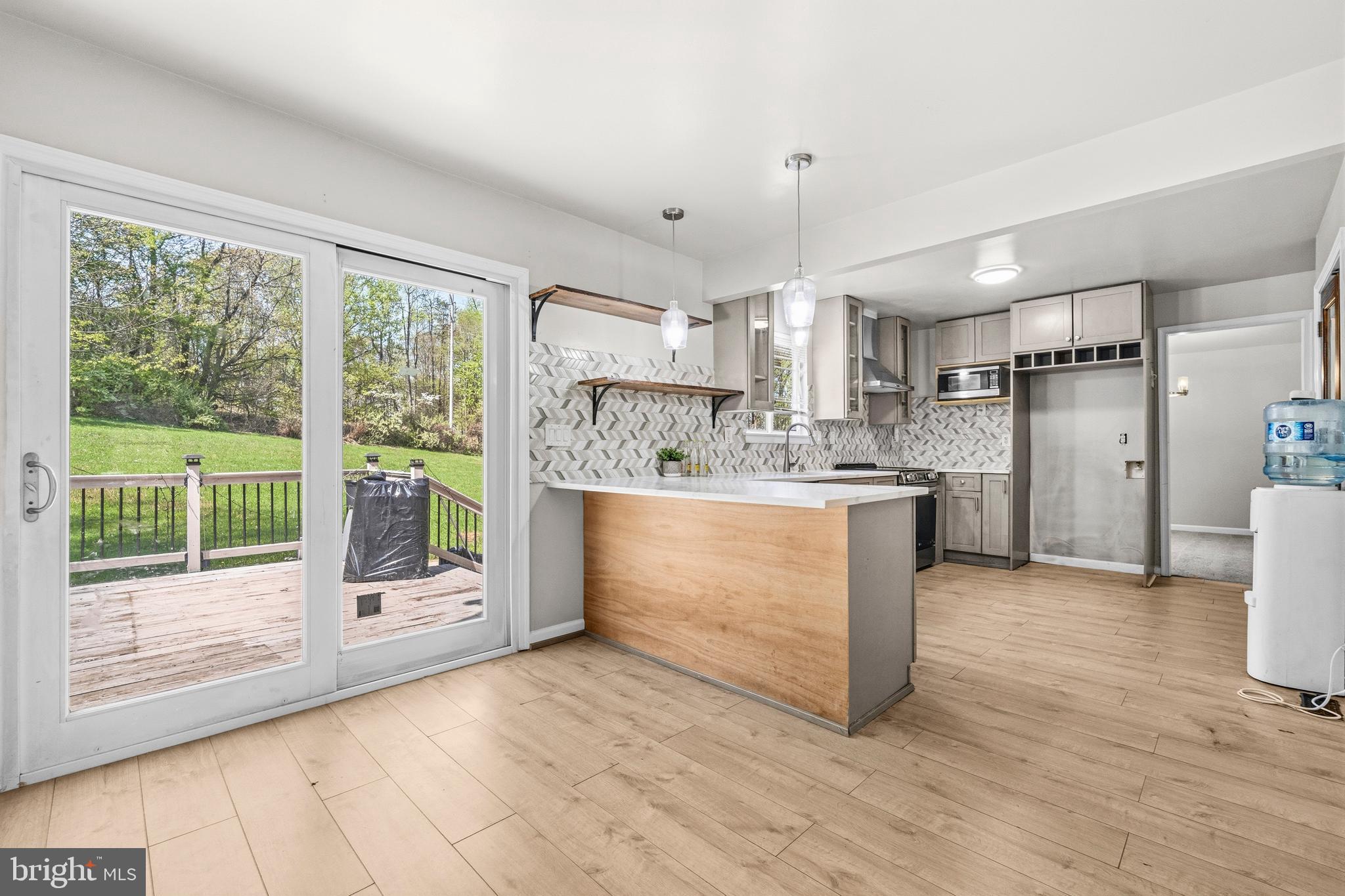 STONEGATE - Residential