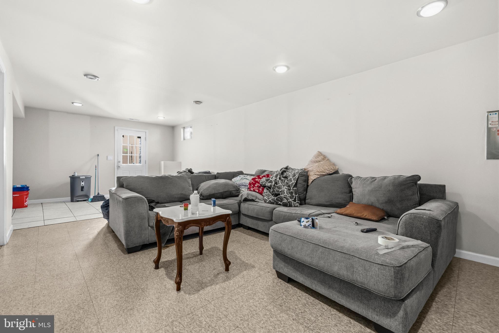 STONEGATE - Residential