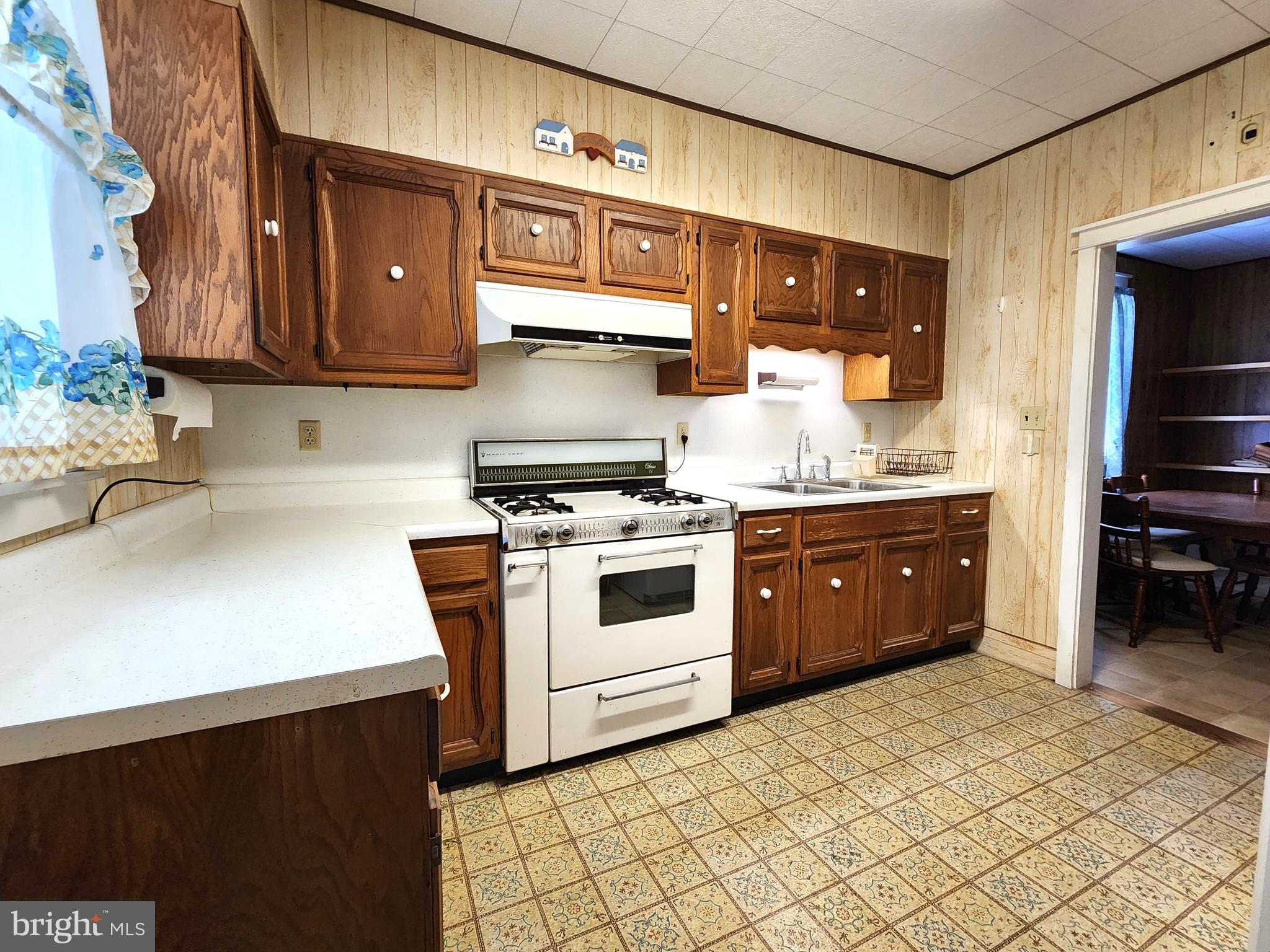 HAVRE DE GRACE MANOR - Residential