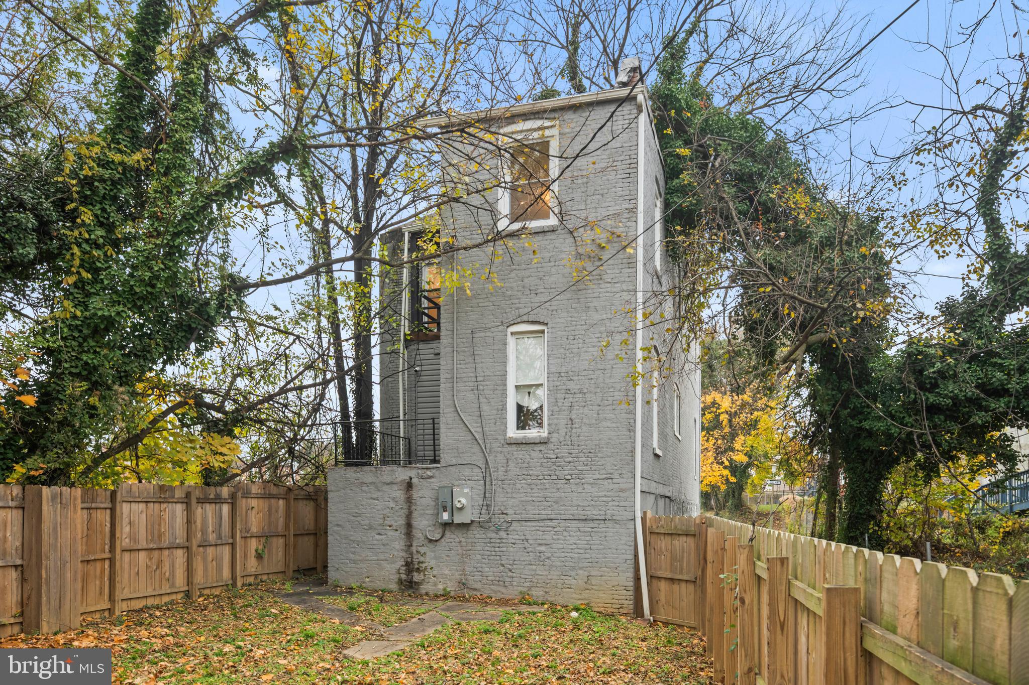 PARK HEIGHTS - Residential