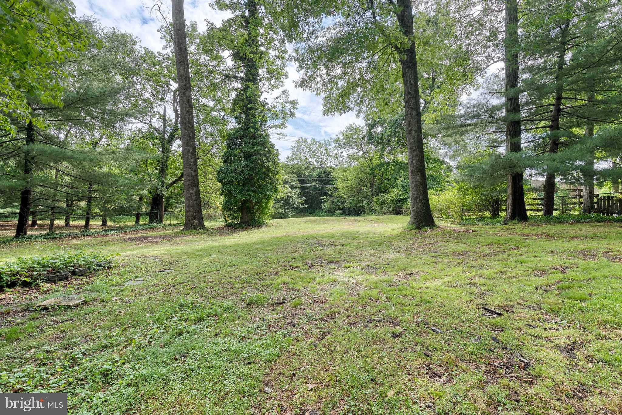 DEVONSHIRE FOREST - Residential