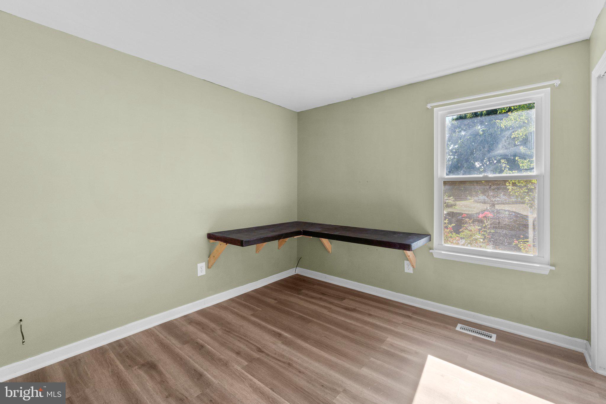 COVENTRY - Residential