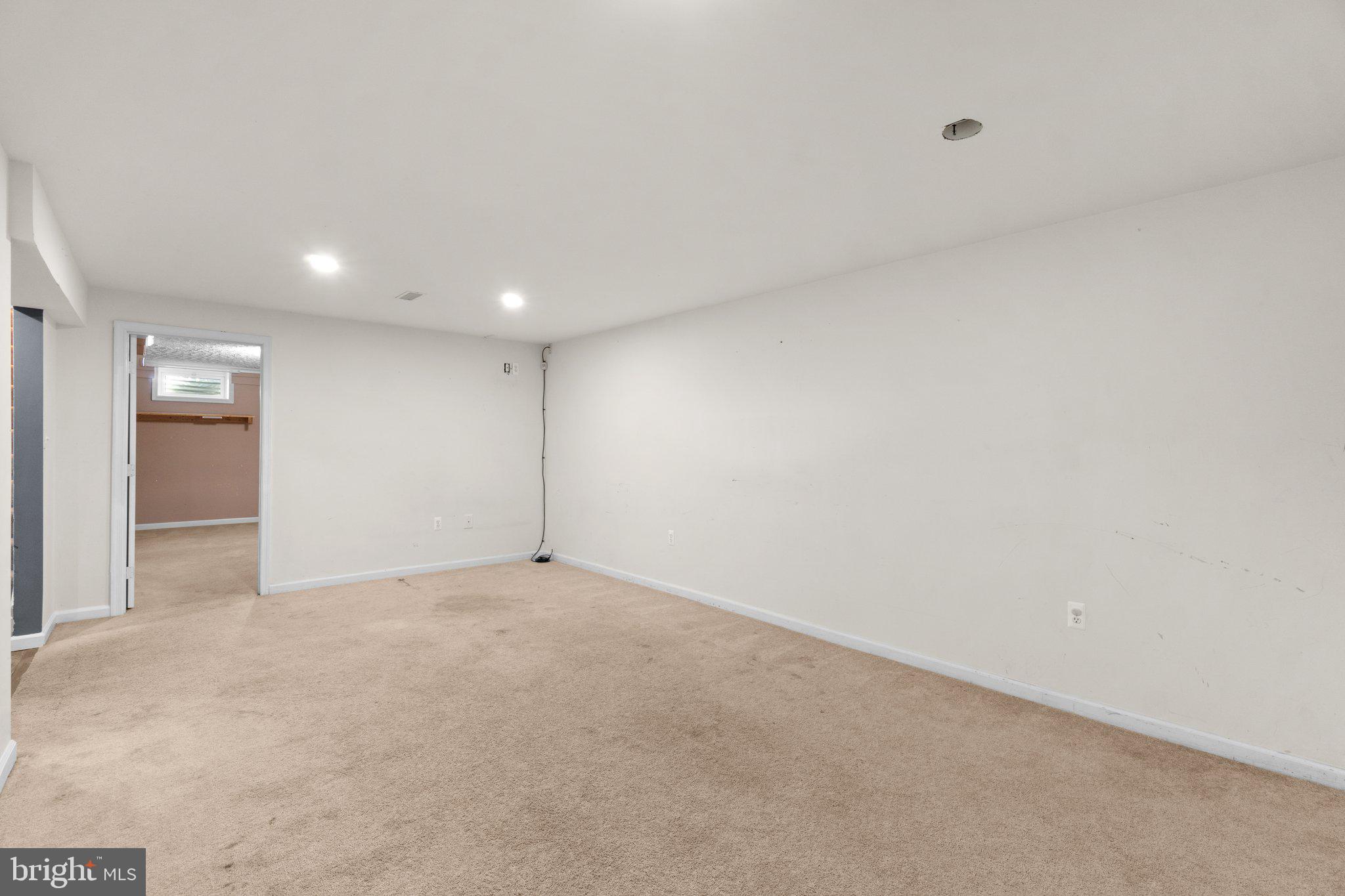 COVENTRY - Residential