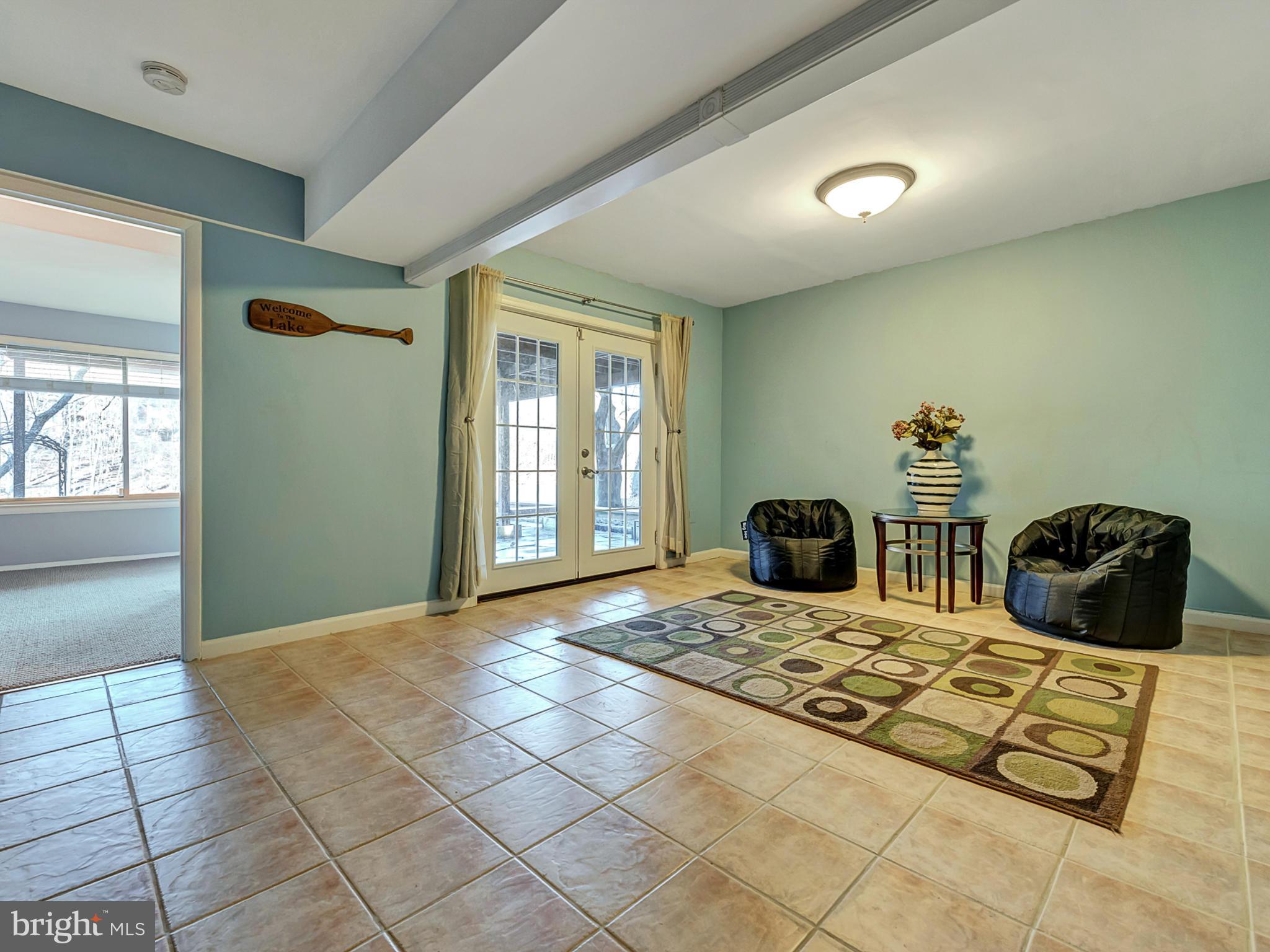 CHURCHILL TOWN SECTOR - Residential