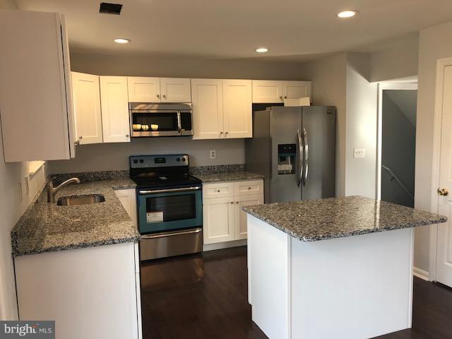 CASTINE - Residential