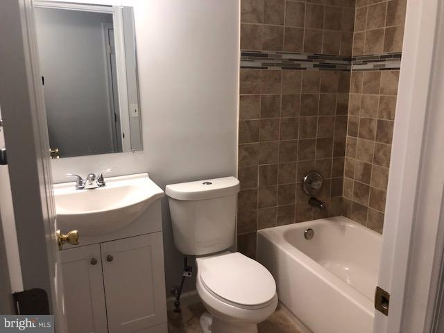 CASTINE - Residential