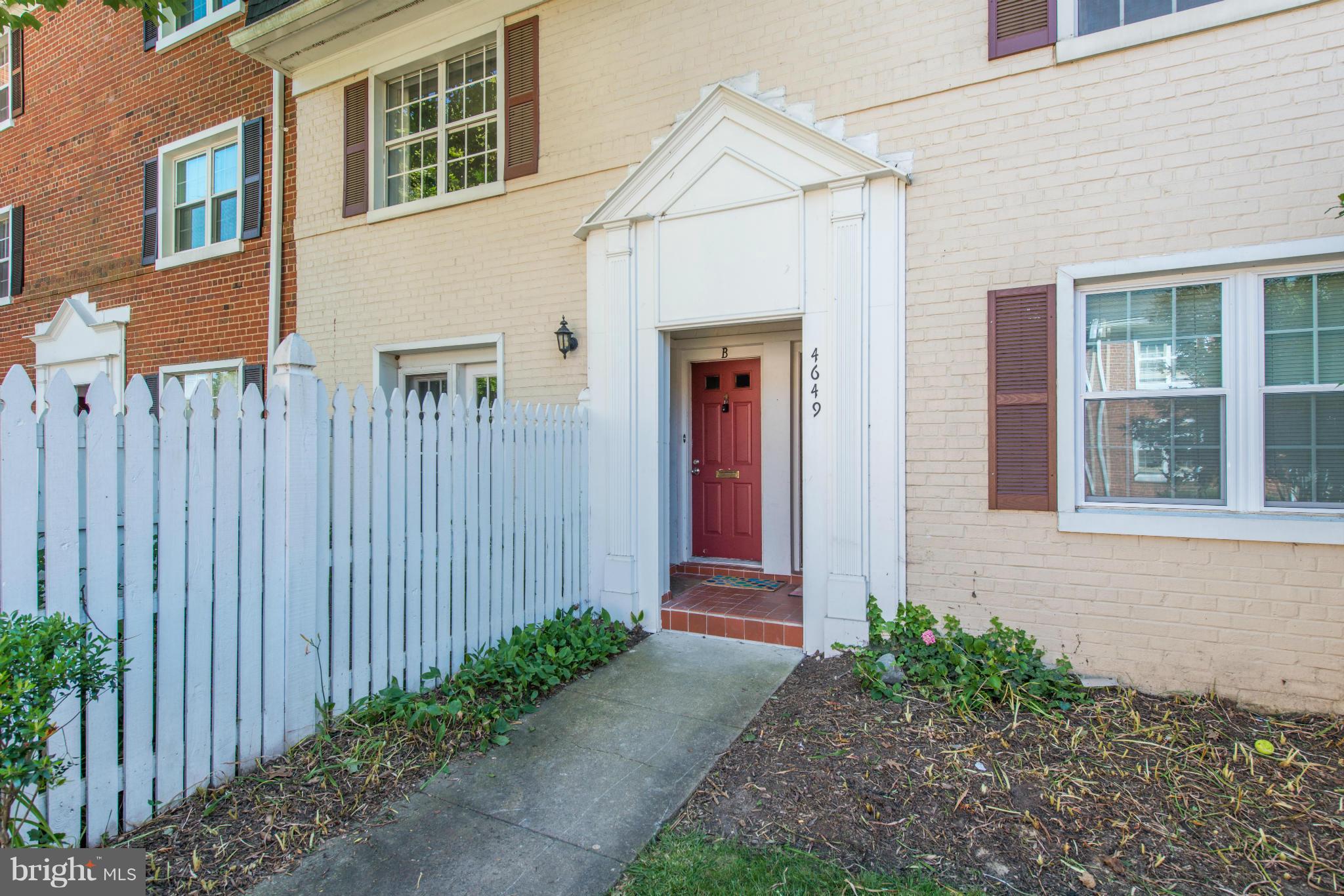 THE ARLINGTON - Residential