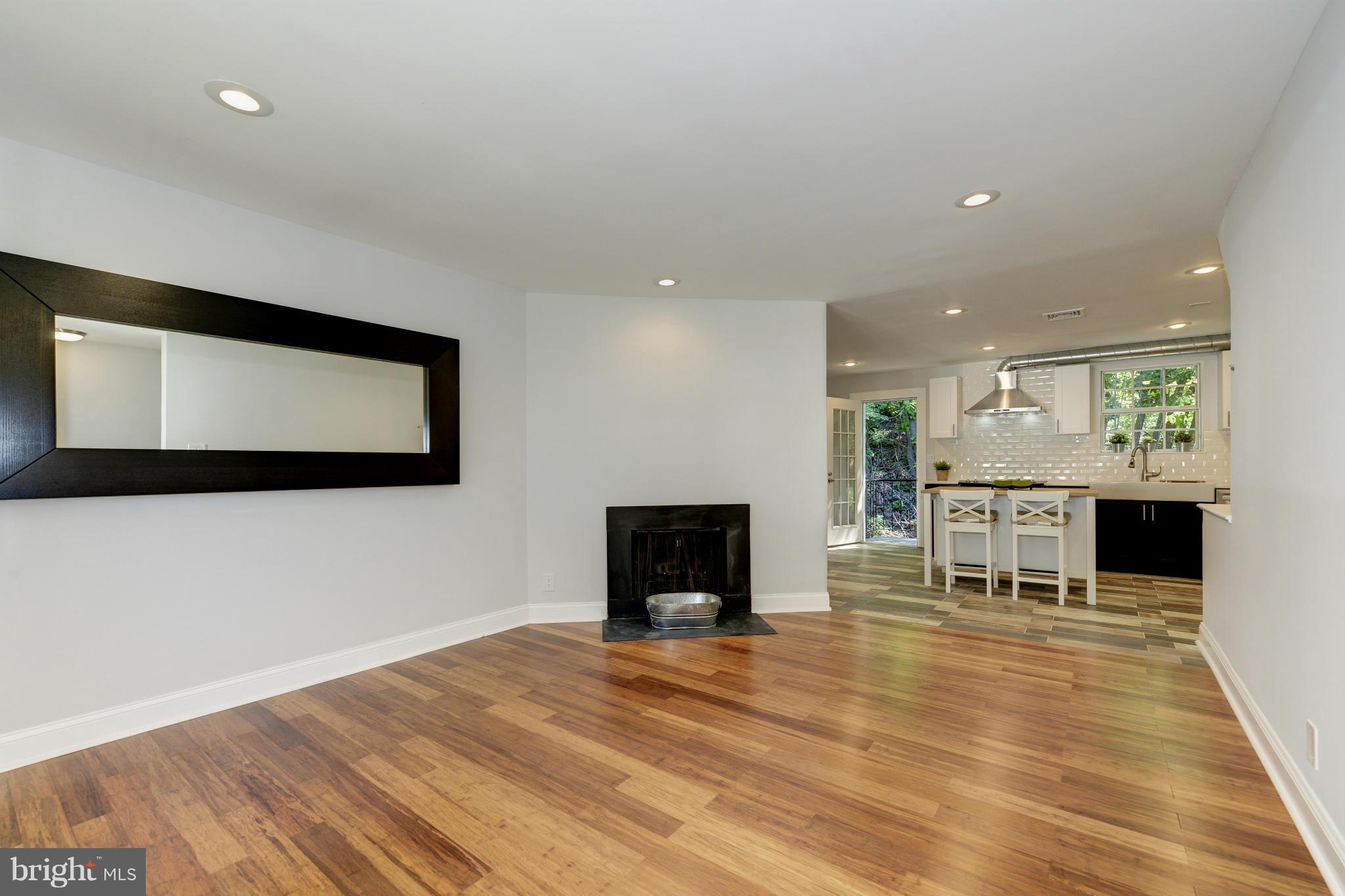 THE ARLINGTON - Residential