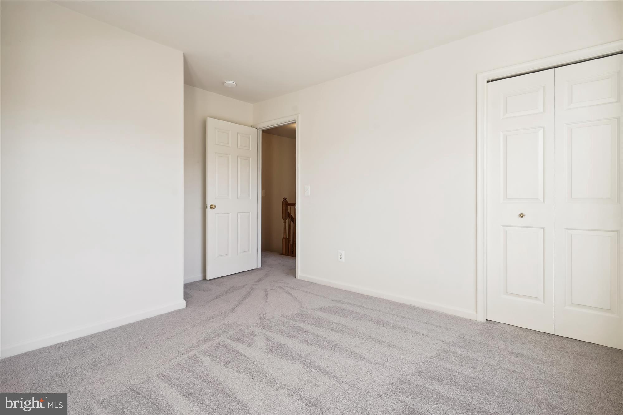 CENTRE RIDGE - Residential Lease