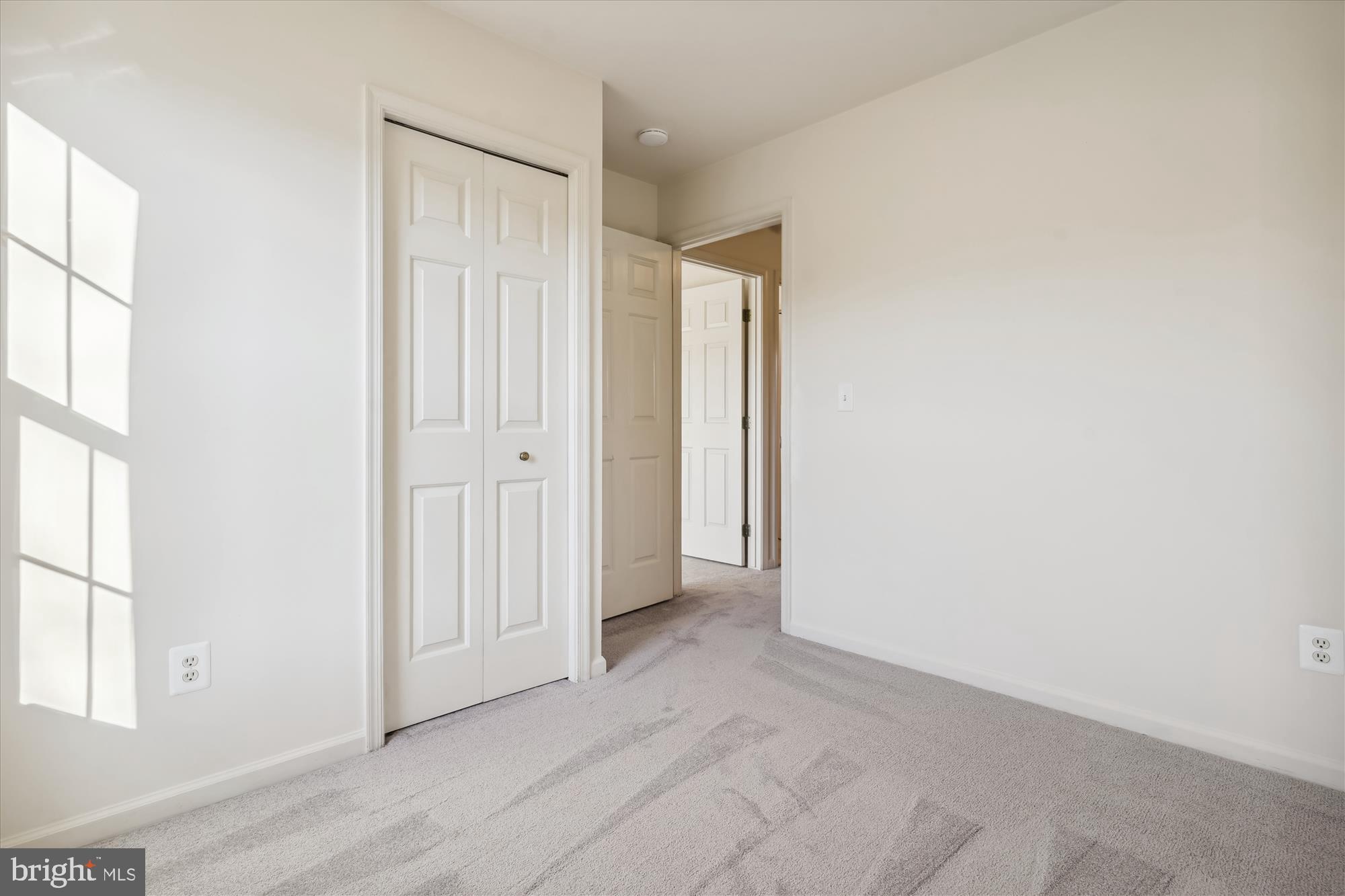 CENTRE RIDGE - Residential Lease