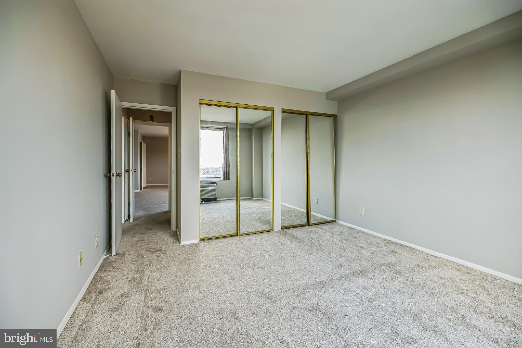 WASHINGTONIAN TOWER - Residential Lease