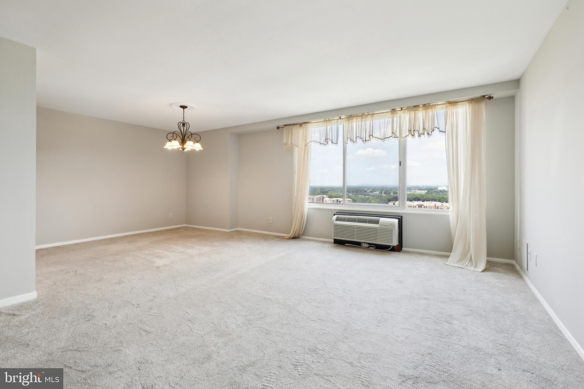 WASHINGTONIAN TOWER - Residential Lease