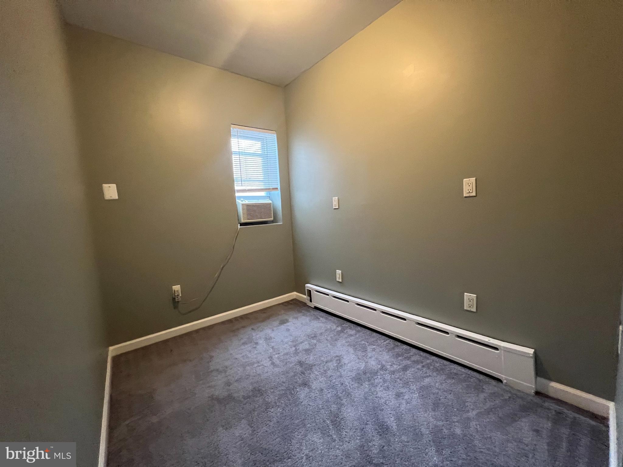 WHITMAN - Residential Lease