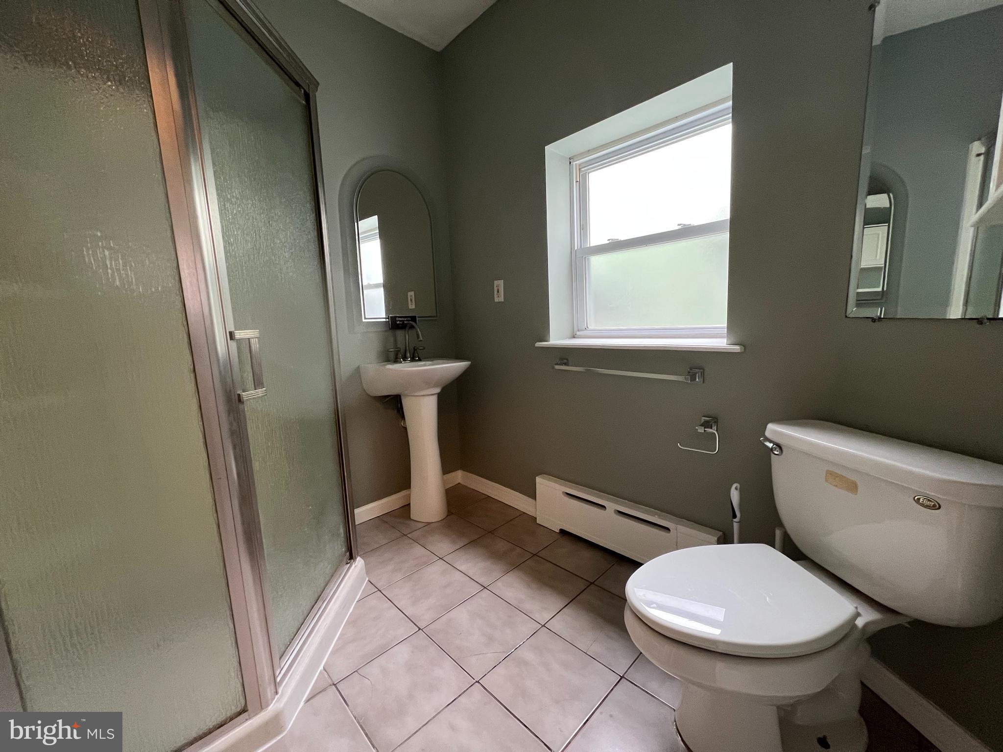 WHITMAN - Residential Lease