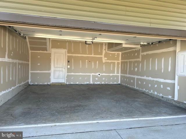 LAUREL - Residential Lease