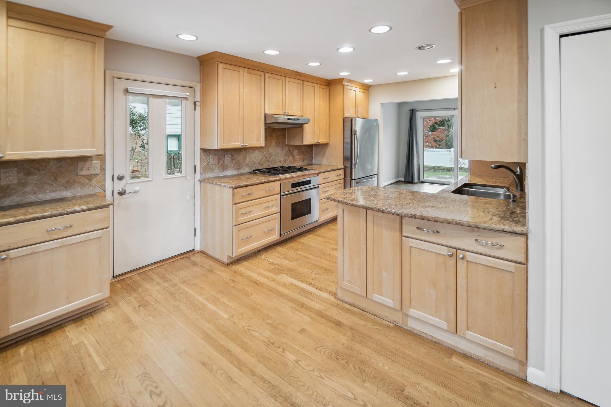 TYSONS GREEN - Residential Lease