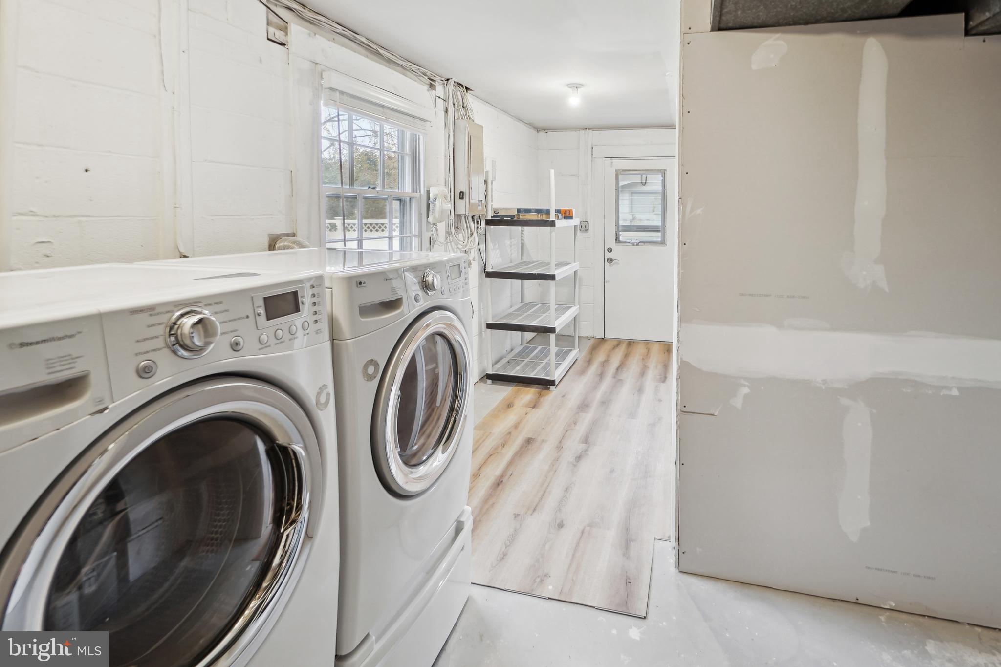 TYSONS GREEN - Residential Lease