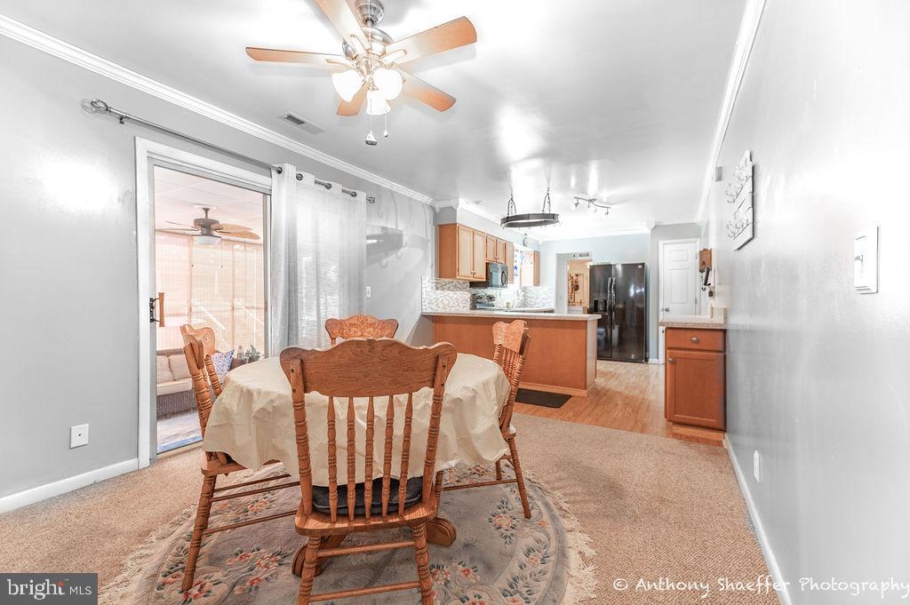 WHITE OAK - Residential