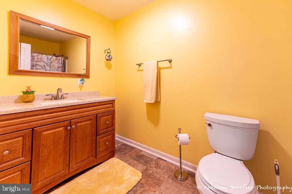 WHITE OAK - Residential