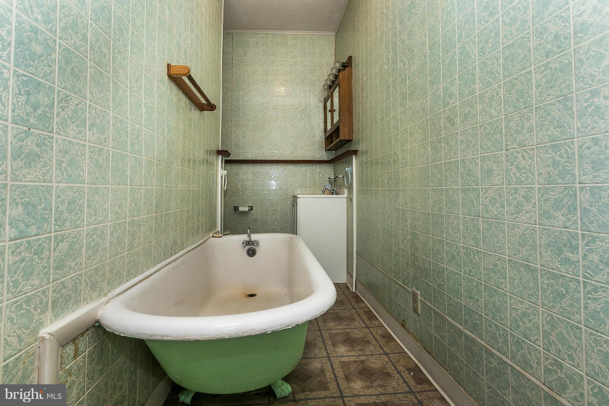 OLD WEST BALTIMORE HISTORIC DISTRICT - Residential