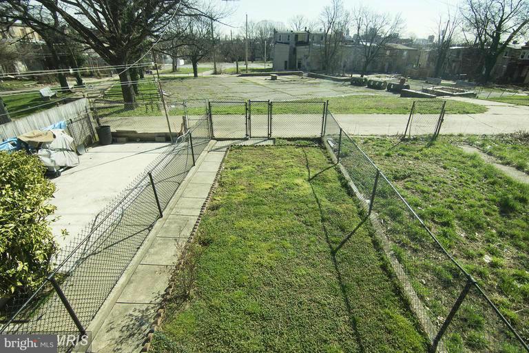 OLD WEST BALTIMORE HISTORIC DISTRICT - Residential