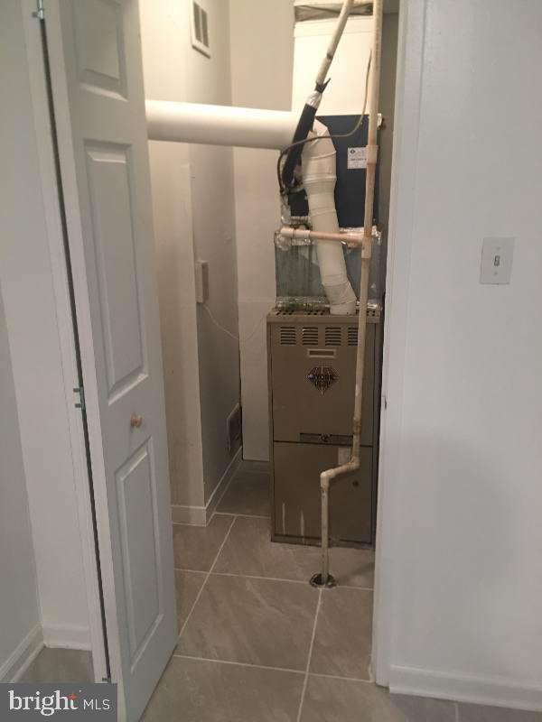 PINES CONDOMINIUM - Residential