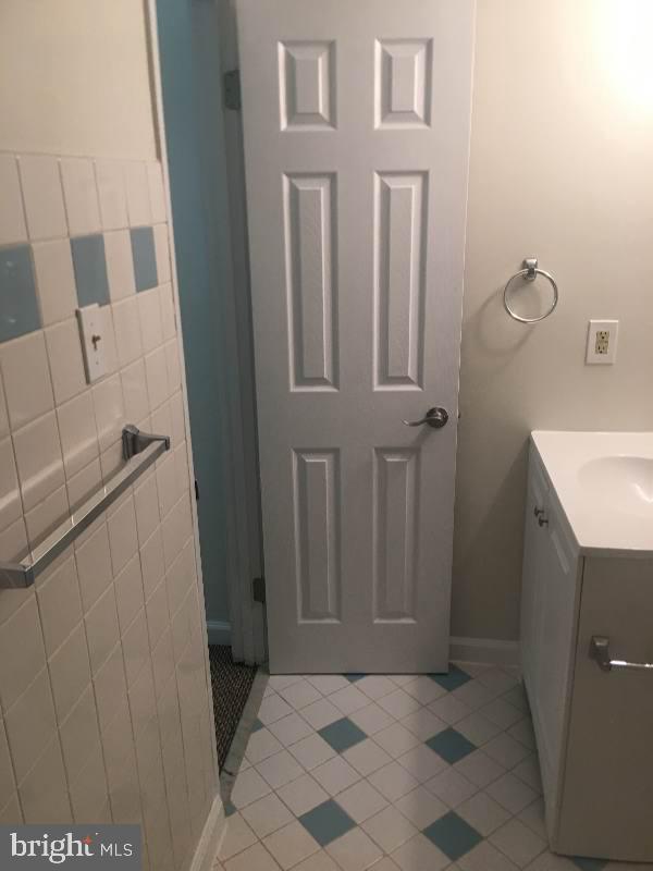 PINES CONDOMINIUM - Residential